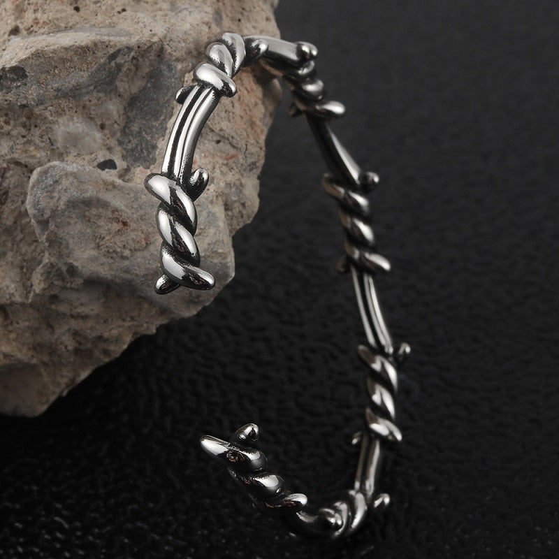 Twisted Thorn Open Bracelet