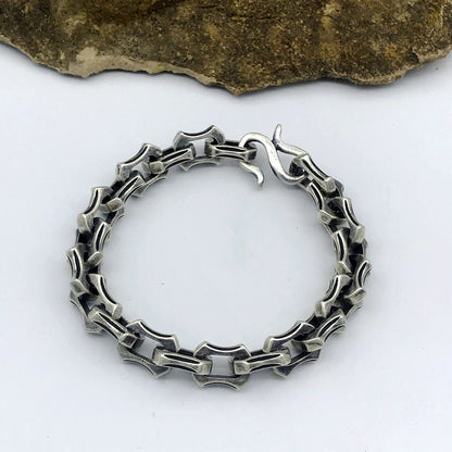 Vintage Ring Buckle Keel Bracelet