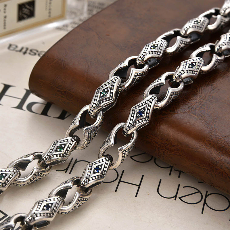 Vintage patterned bracelet