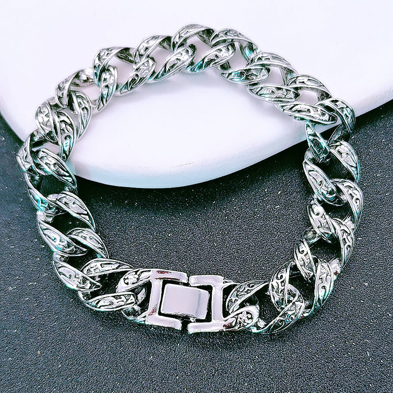 Black Retro Carved Bracelet