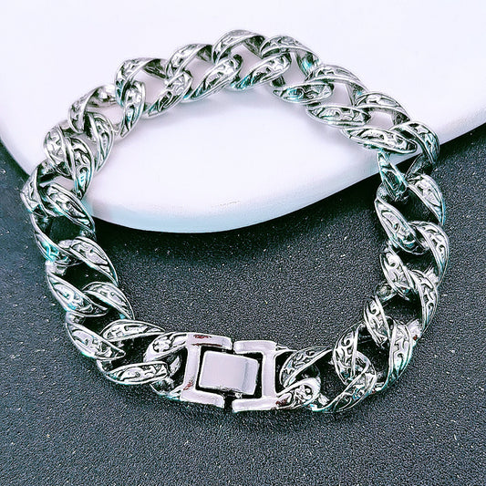 Black Retro Carved Bracelet