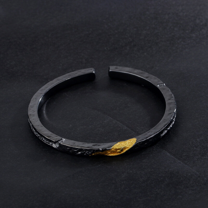 Dark Wind Black Fire Bracelet