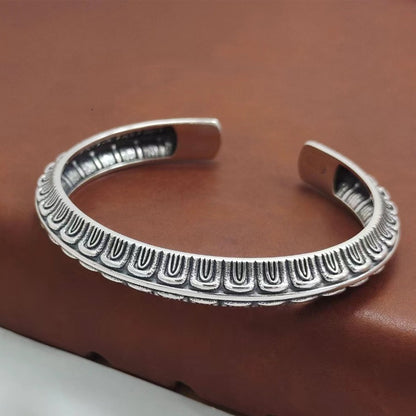 Advanced design and niche hip-hop bracelets