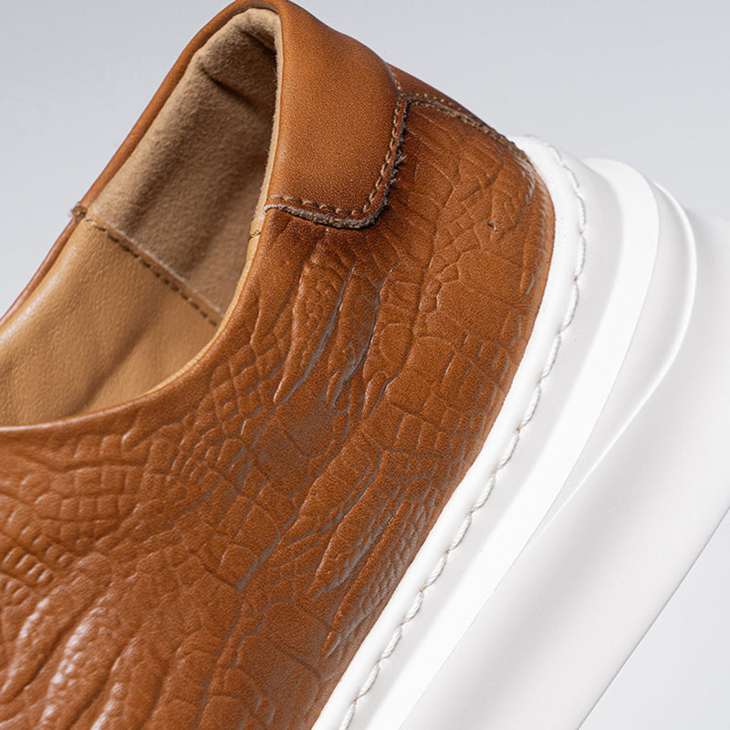 Chictango Cognac Classic Sneakers