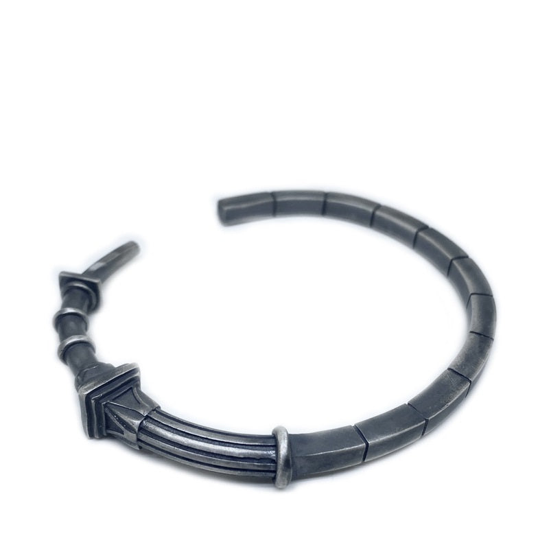 Vintage minimalist and domineering personalized bracelet