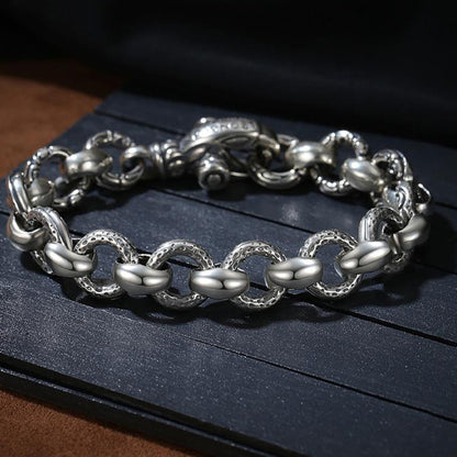 Vintage woven circle bracelet