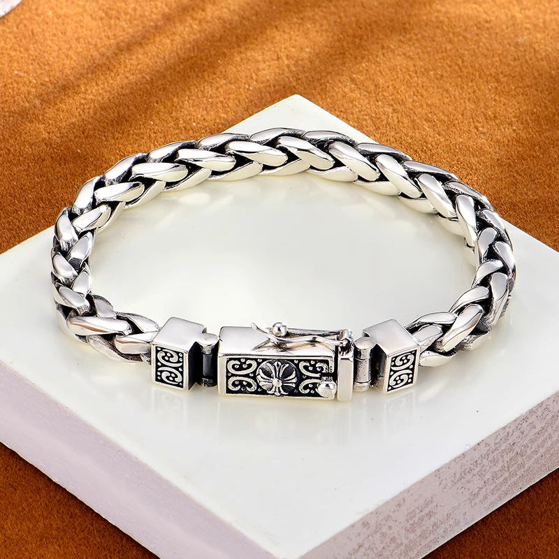 Exquisite Patterned Vintage Bracelet