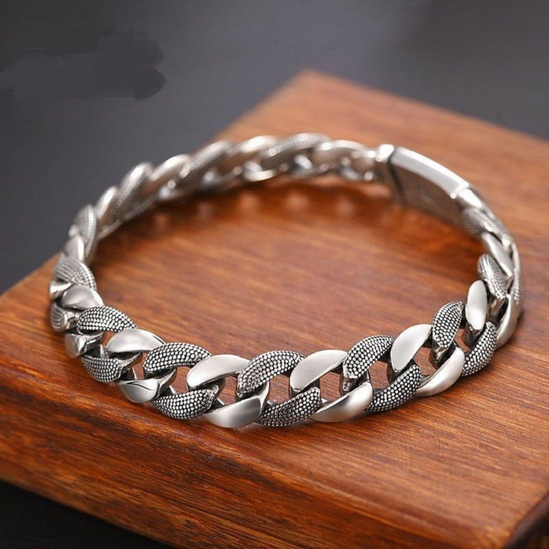 Coarse and domineering punk fashion bracelet