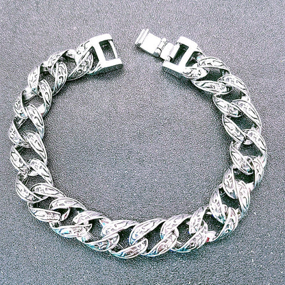 Black Retro Carved Bracelet