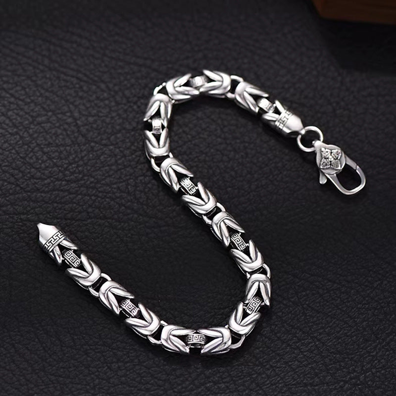 Personalized retro minimalist bracelet