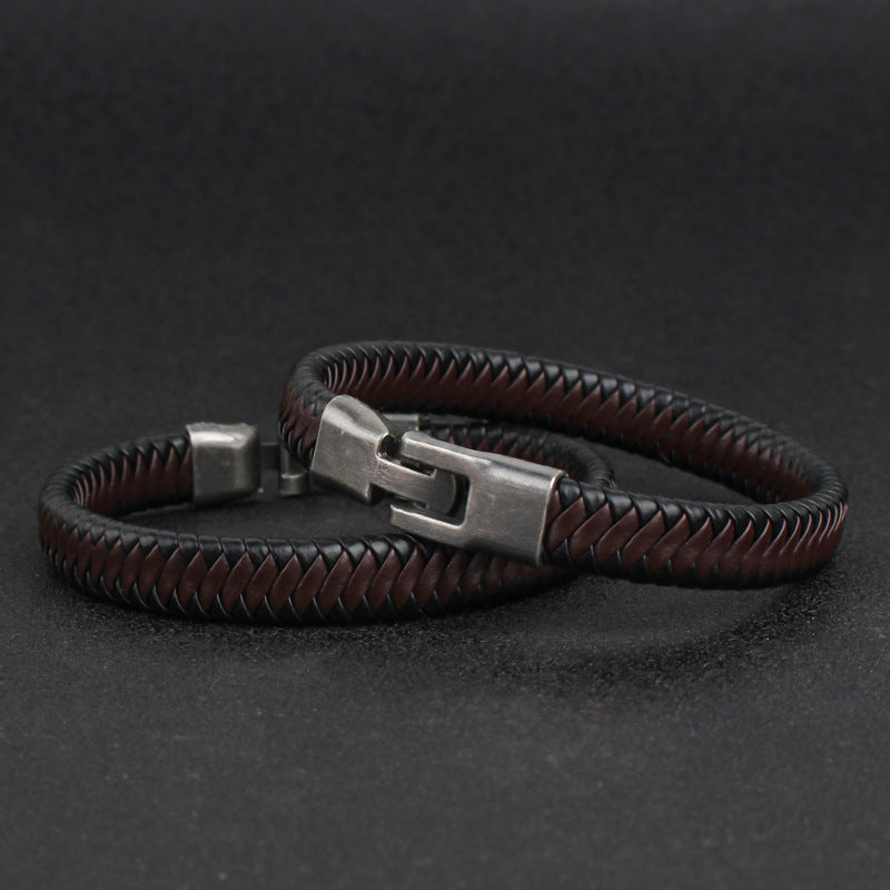 Men's leather bracelet