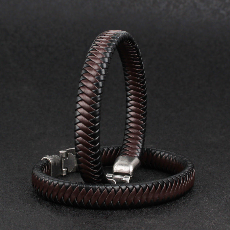 Men's leather bracelet