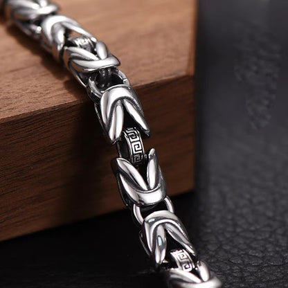 Personalized retro minimalist bracelet