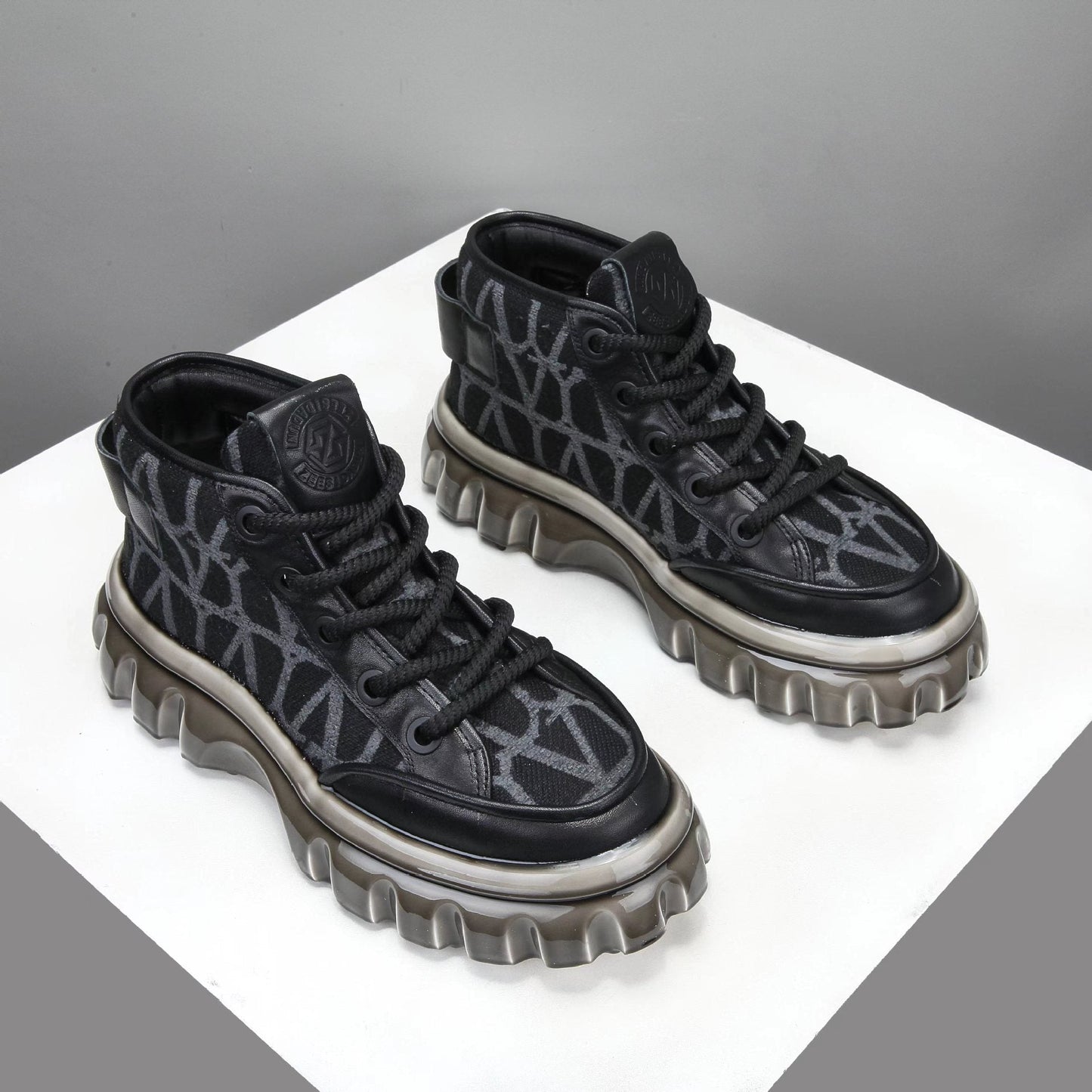 Chictango Gravity Track Sneakers