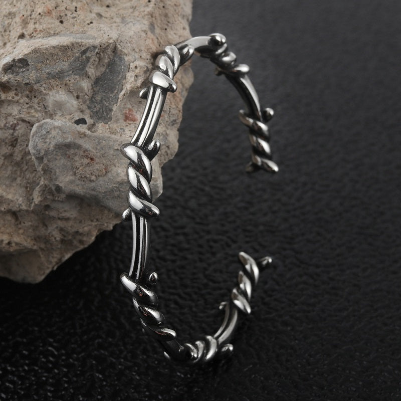 Twisted Thorn Open Bracelet