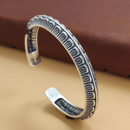 Advanced design and niche hip-hop bracelets