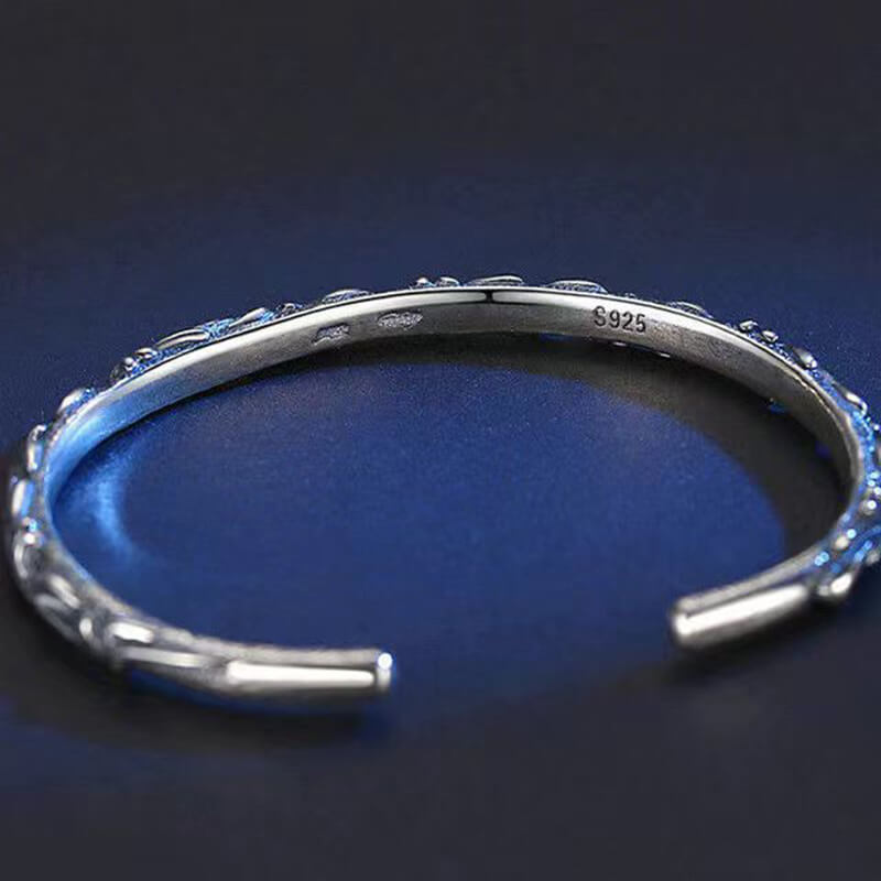 Retro Dark Punk Style Vine Carving Open Bracelet