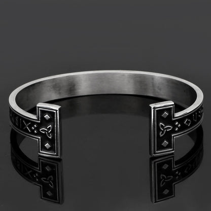 Viking Arm Ring With Elder Rune Bracelet