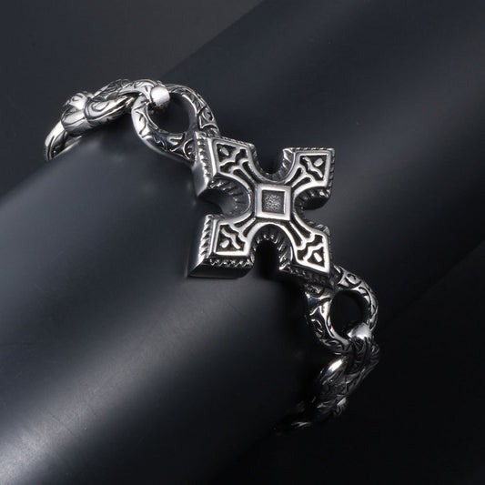 Vintage cross patterned bracelet