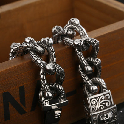 Punk retro interlocking skull bracelet