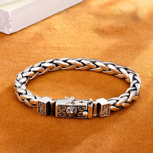 Exquisite Patterned Vintage Bracelet