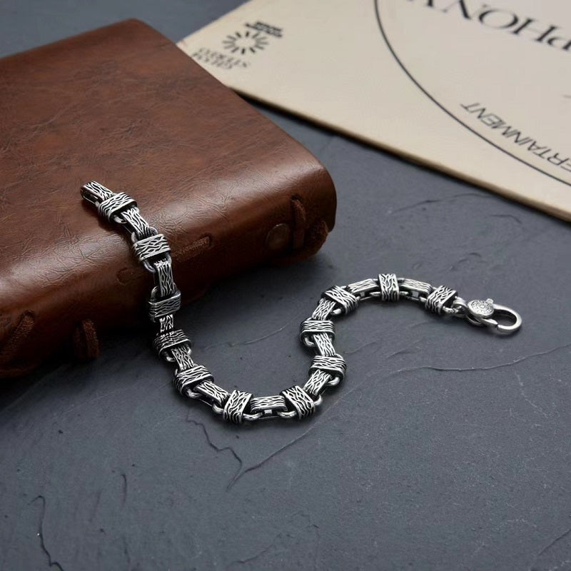 Leaf Pattern Retro Bracelet