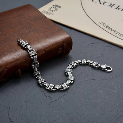 Leaf Pattern Retro Bracelet