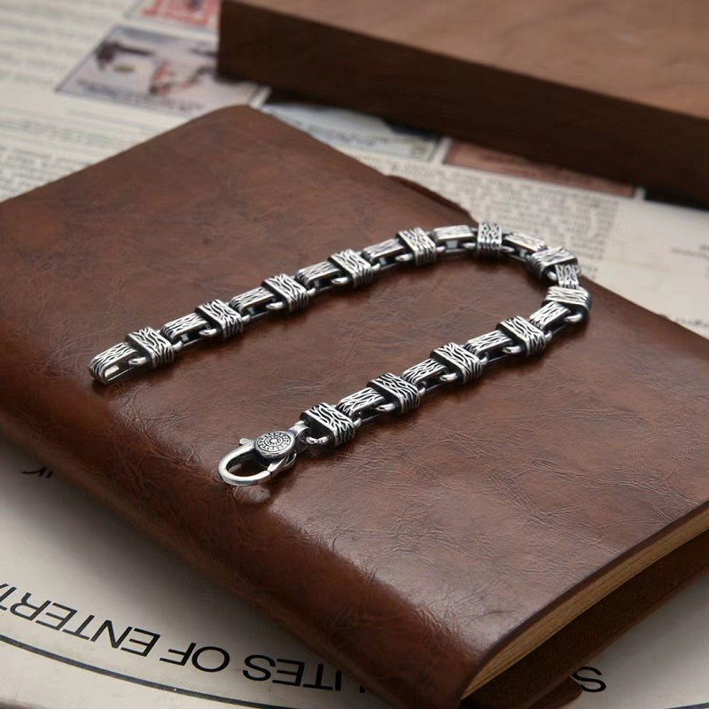 Leaf Pattern Retro Bracelet