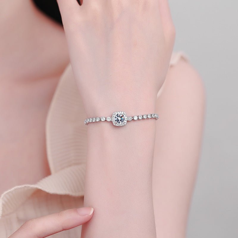 Square small and exquisite minimalist bracelet